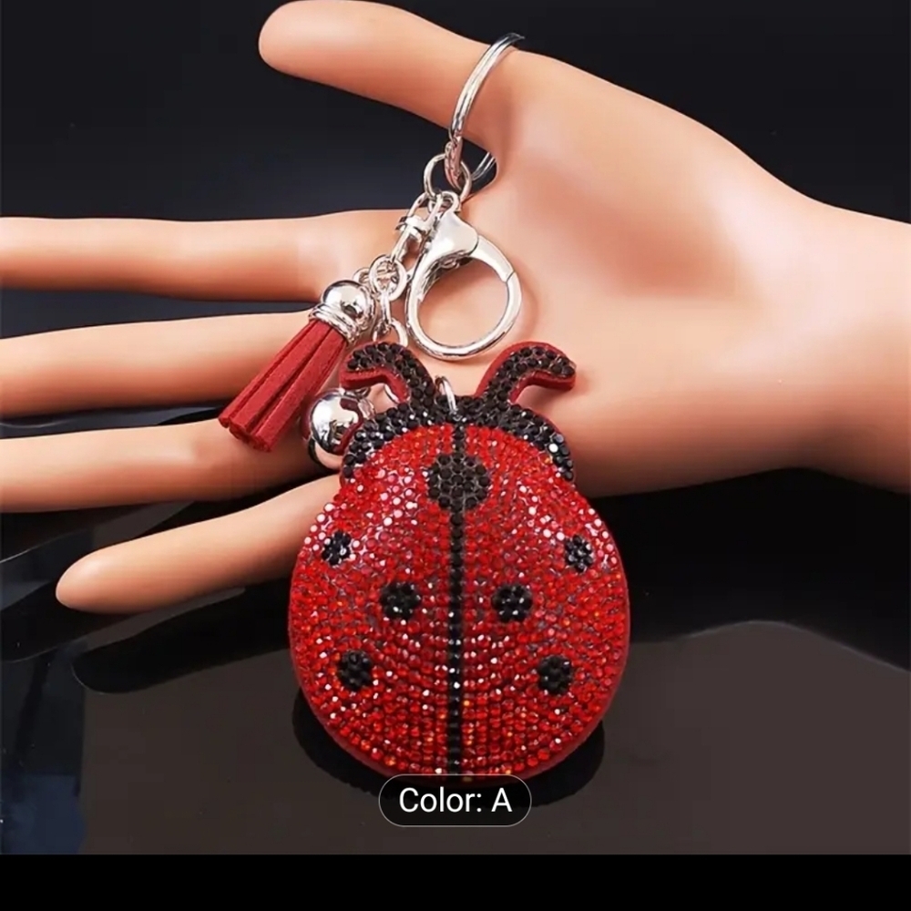 🆕️🐞 RHINESTONE LADYBUG HANDBAG CHARM / KEYCHAIN 🐞